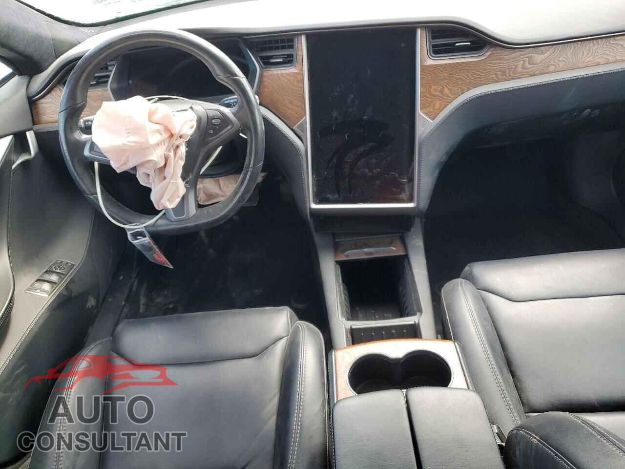 TESLA MODEL S 2020 - 5YJSA1E20LF358954