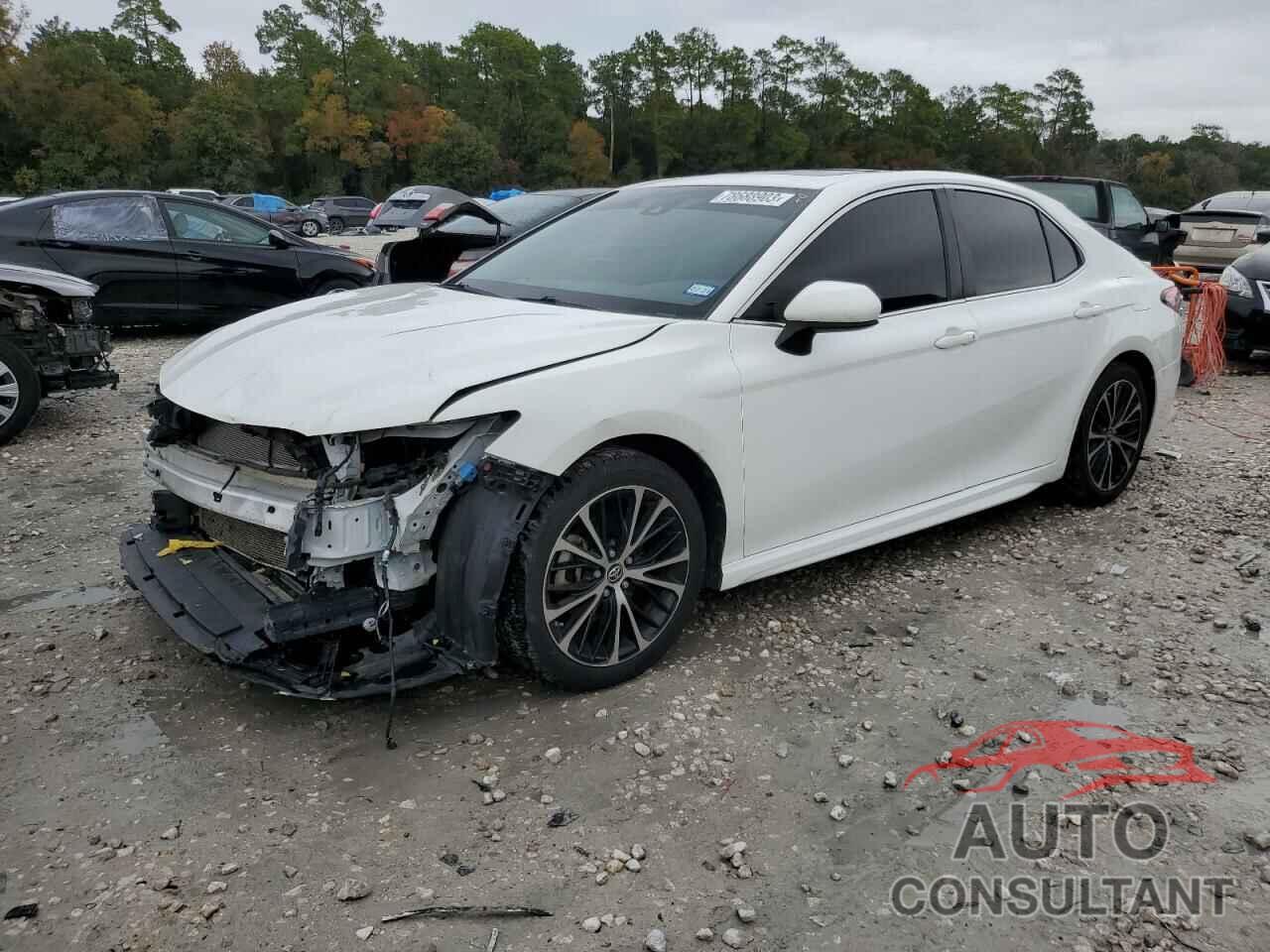TOYOTA CAMRY 2018 - JTNB11HK8J3043644