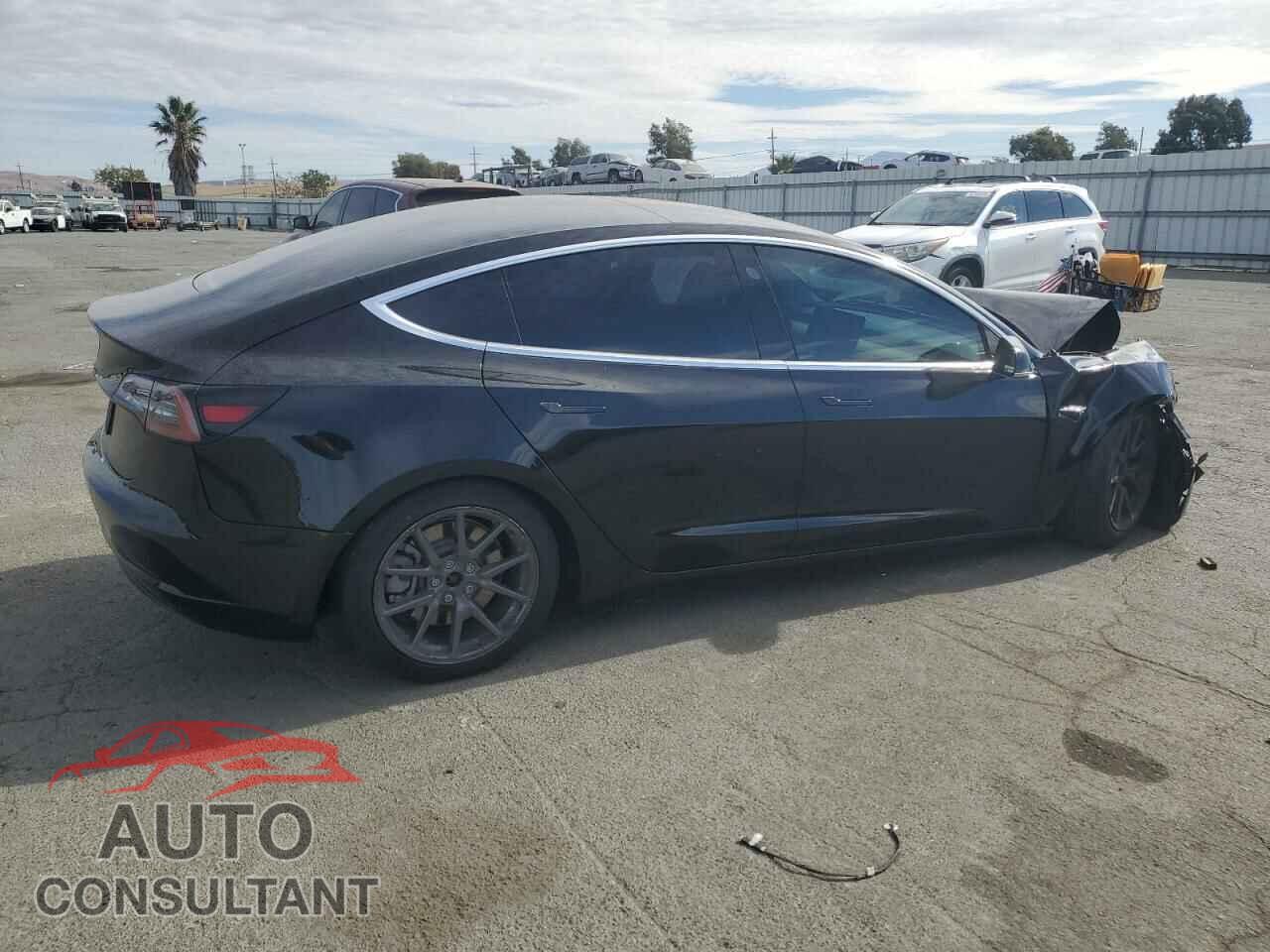 TESLA MODEL 3 2019 - 5YJ3E1EA5KF410013
