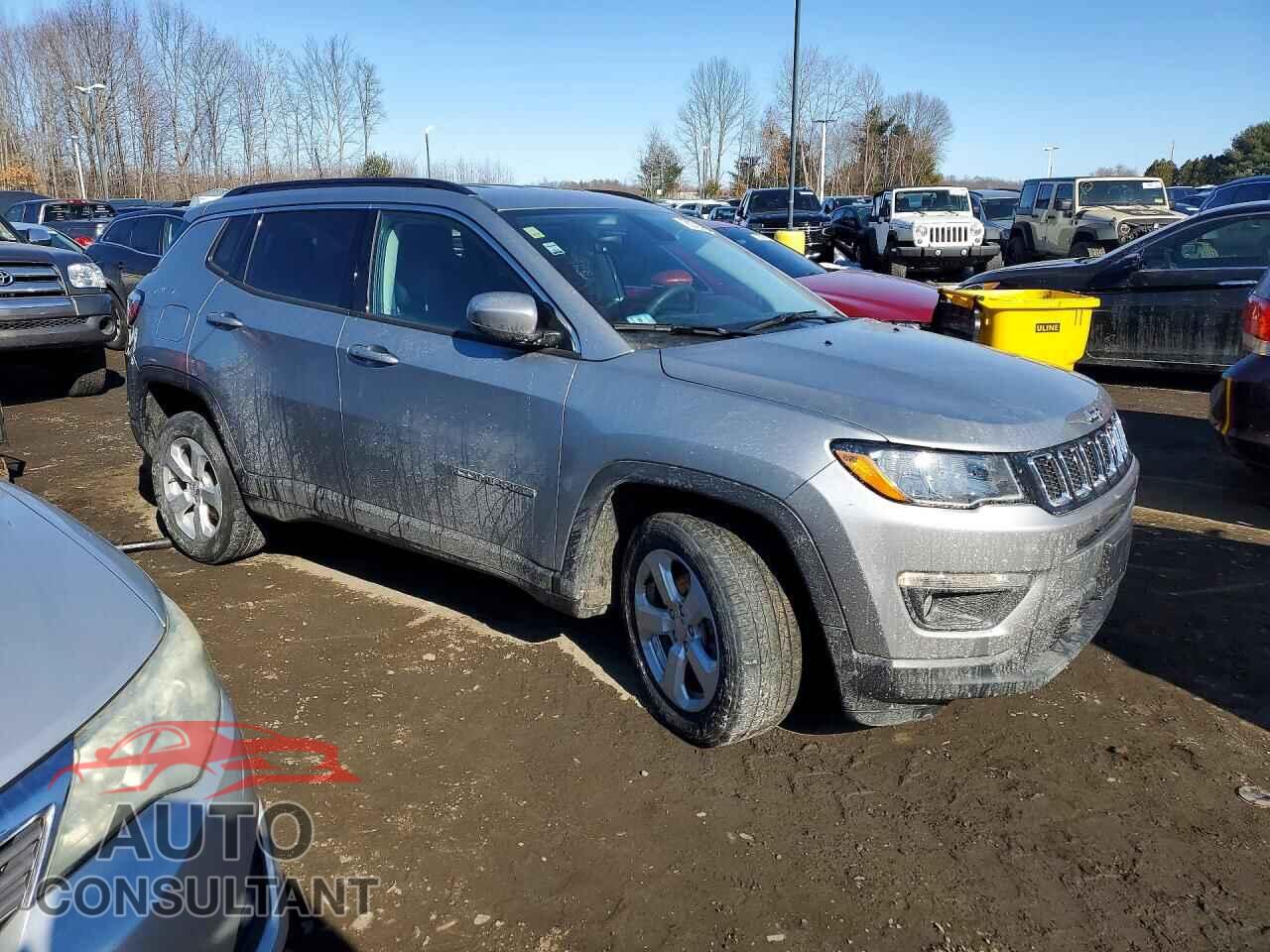JEEP COMPASS 2018 - 3C4NJDBB8JT325797