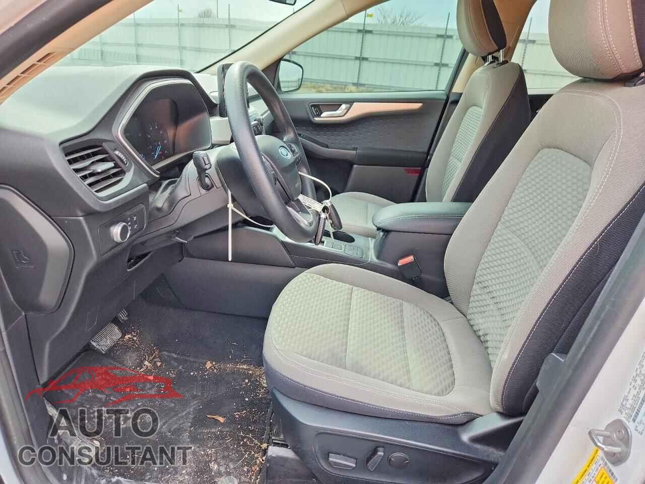 FORD ESCAPE 2020 - 1FMCU0G69LUA76725