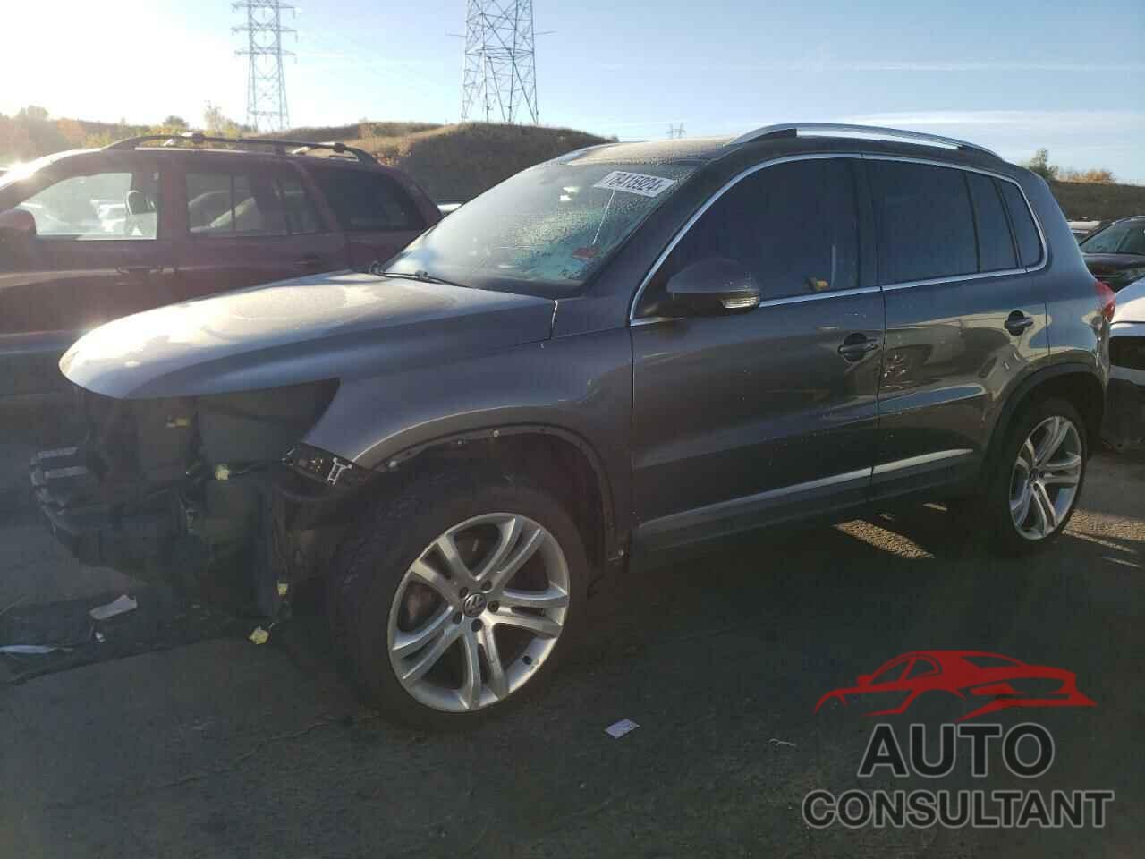 VOLKSWAGEN TIGUAN 2016 - WVGAV7AX3GW591499