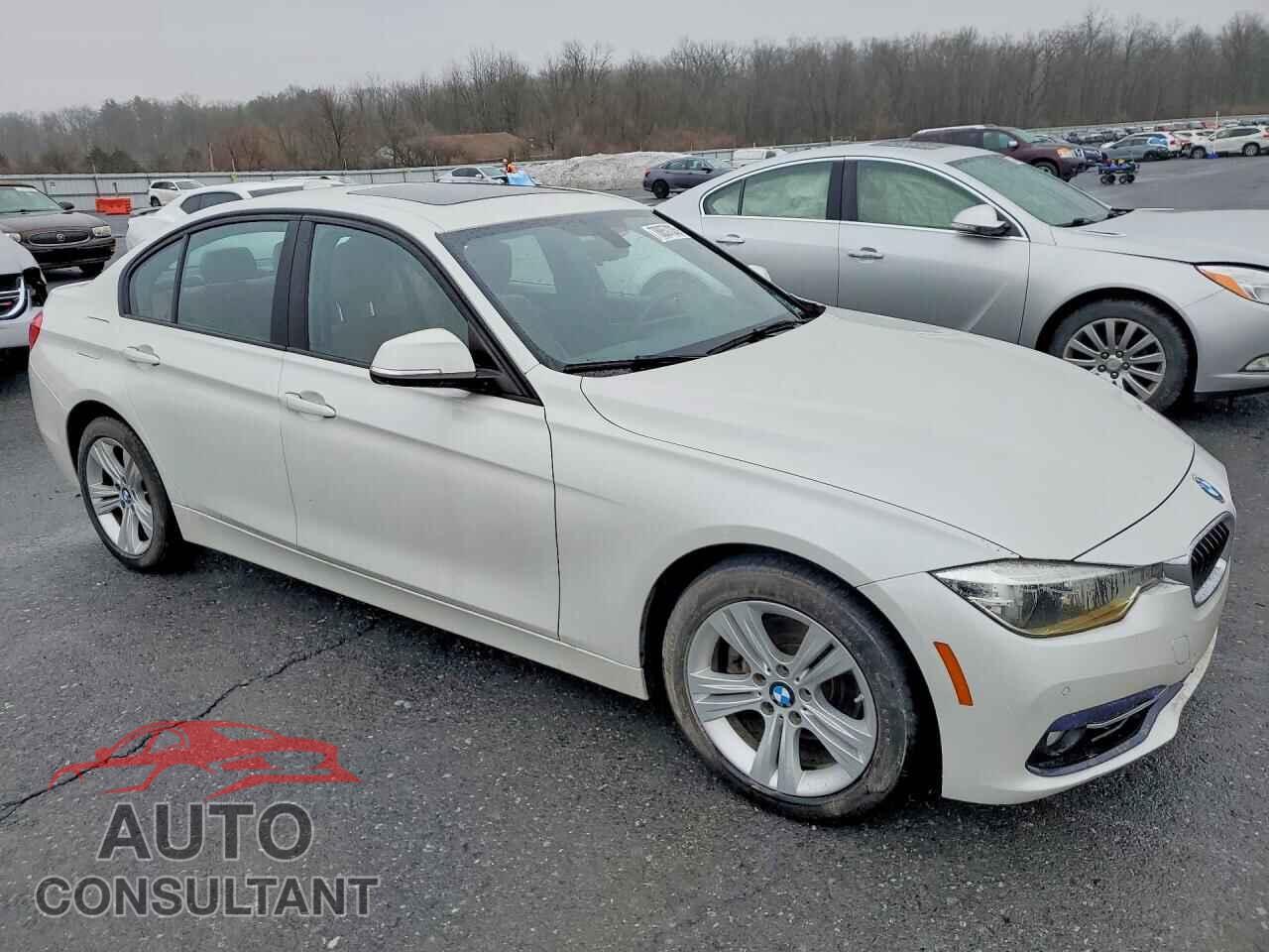 BMW 3 SERIES 2016 - WBA8E3G52GNU01700
