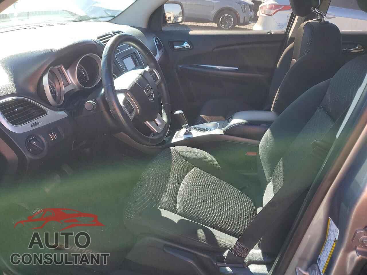DODGE JOURNEY 2015 - 3C4PDCAB4FT670876