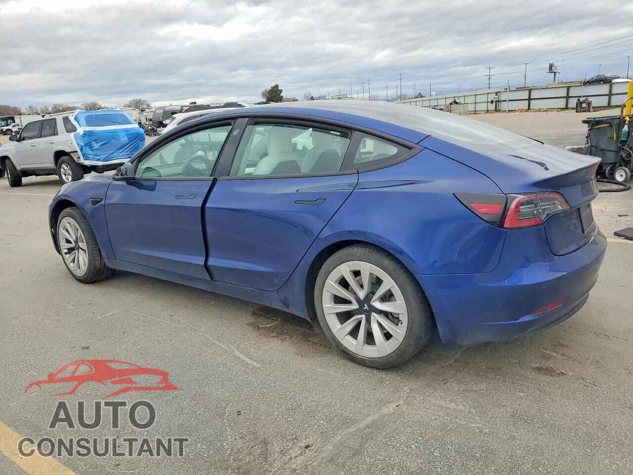 TESLA MODEL 3 2021 - 5YJ3E1EA9MF046908