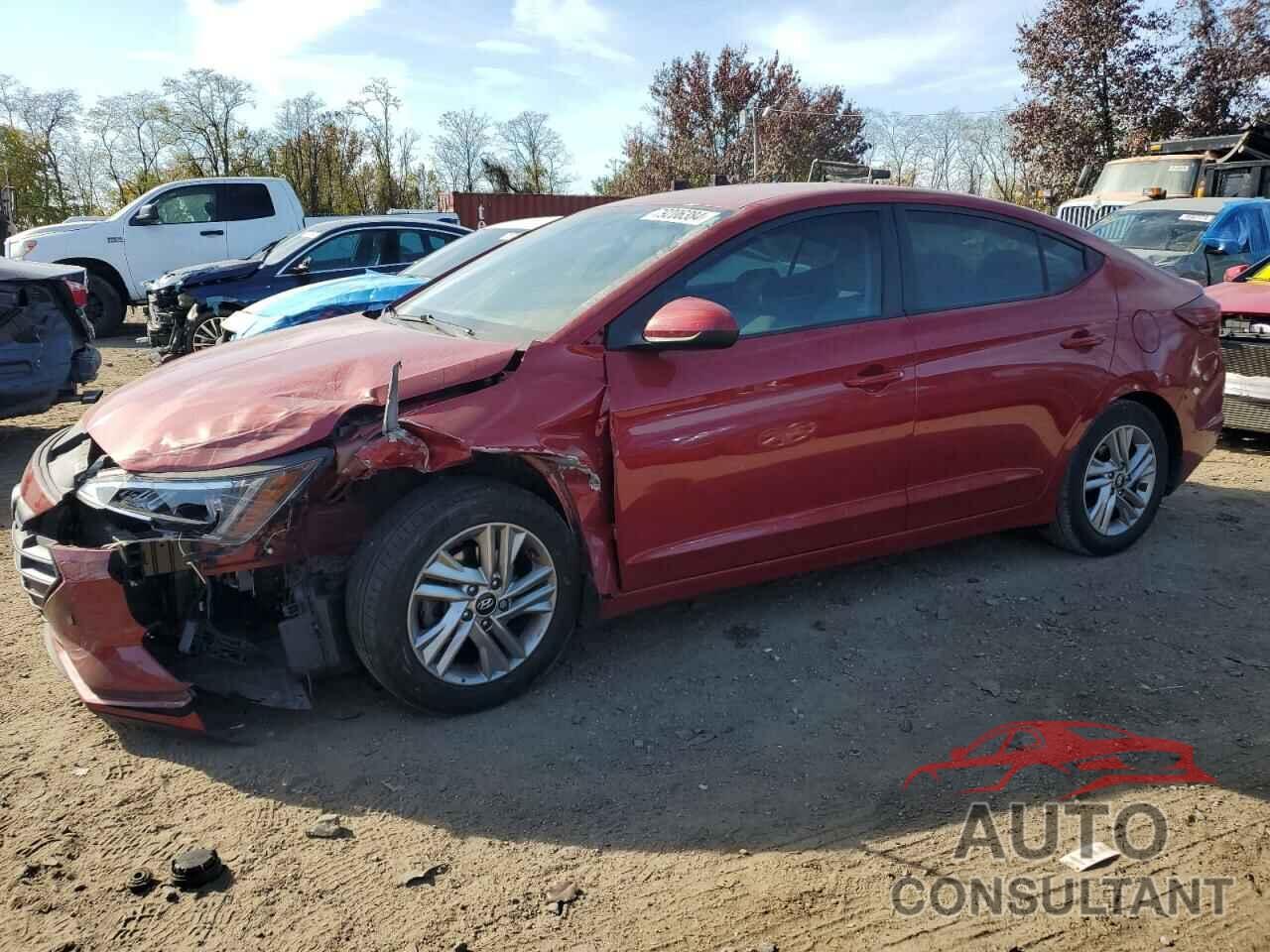 HYUNDAI ELANTRA 2019 - KMHD84LF6KU880095