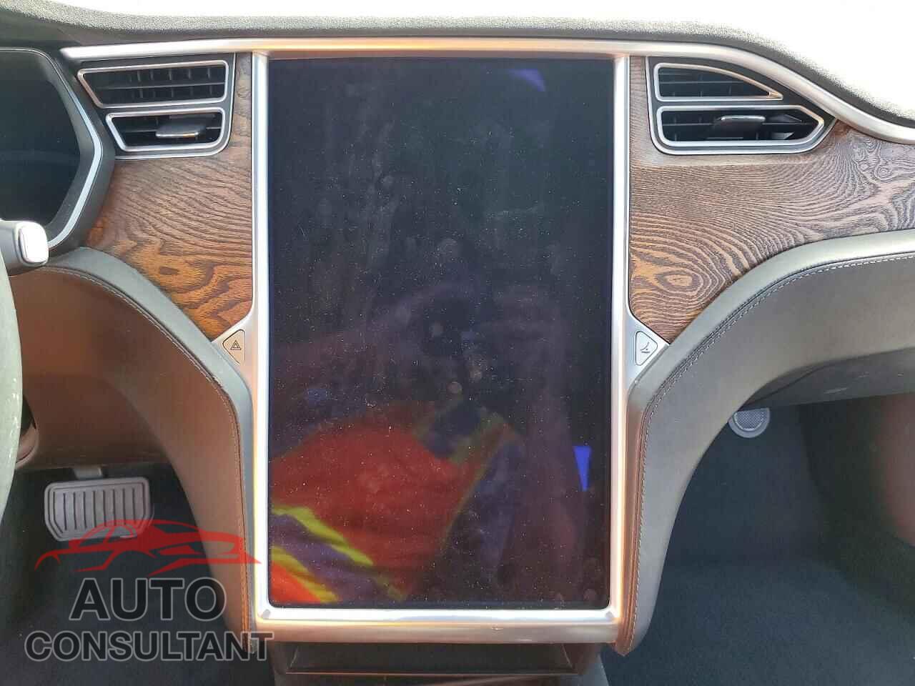TESLA MODEL S 2017 - 5YJSA1E20HF202632