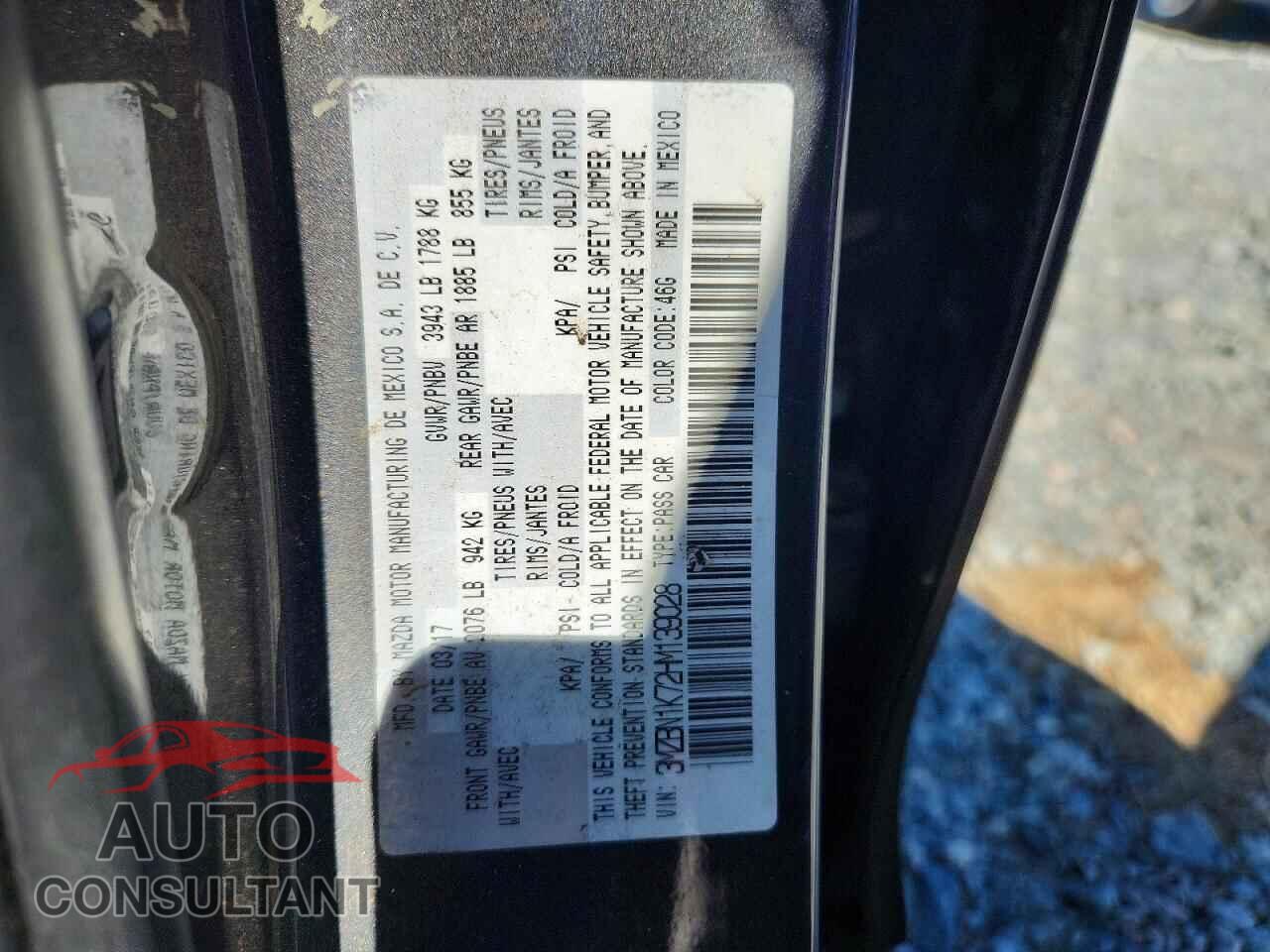 MAZDA 3 2017 - 3MZBN1K72HM139028