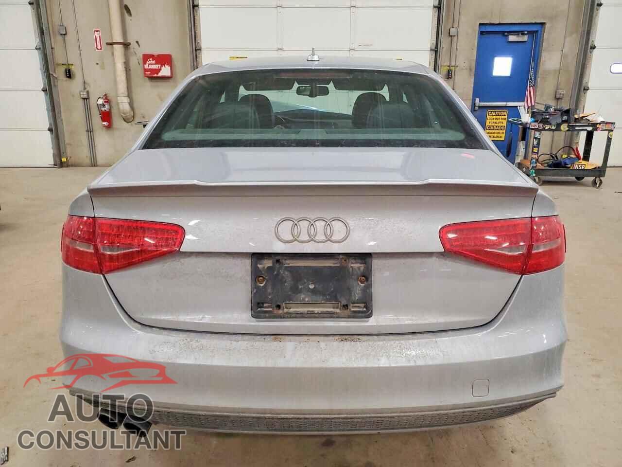 AUDI A4 2015 - WAUFFAFL9FA070211