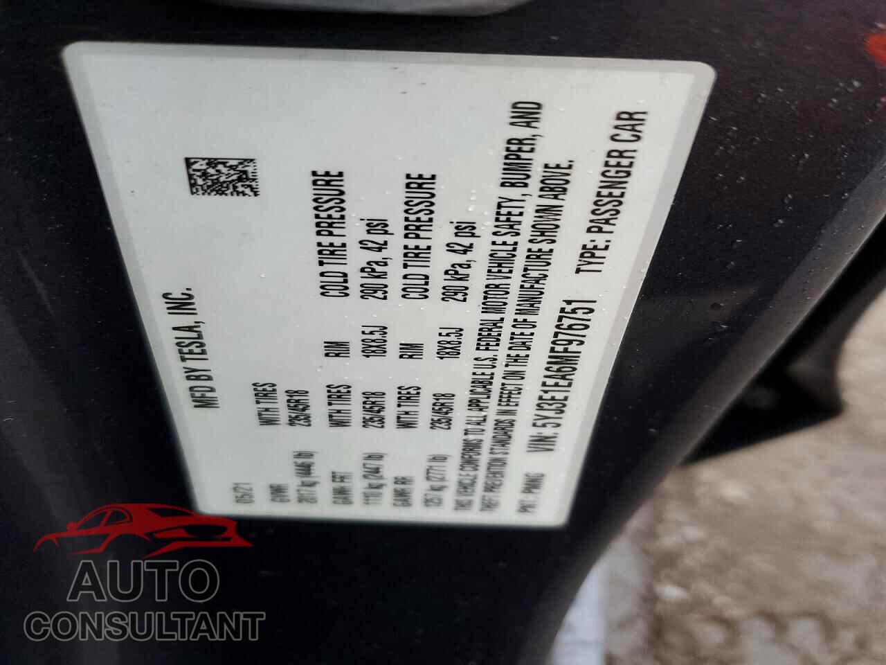 TESLA MODEL 3 2021 - 5YJ3E1EA6MF976751