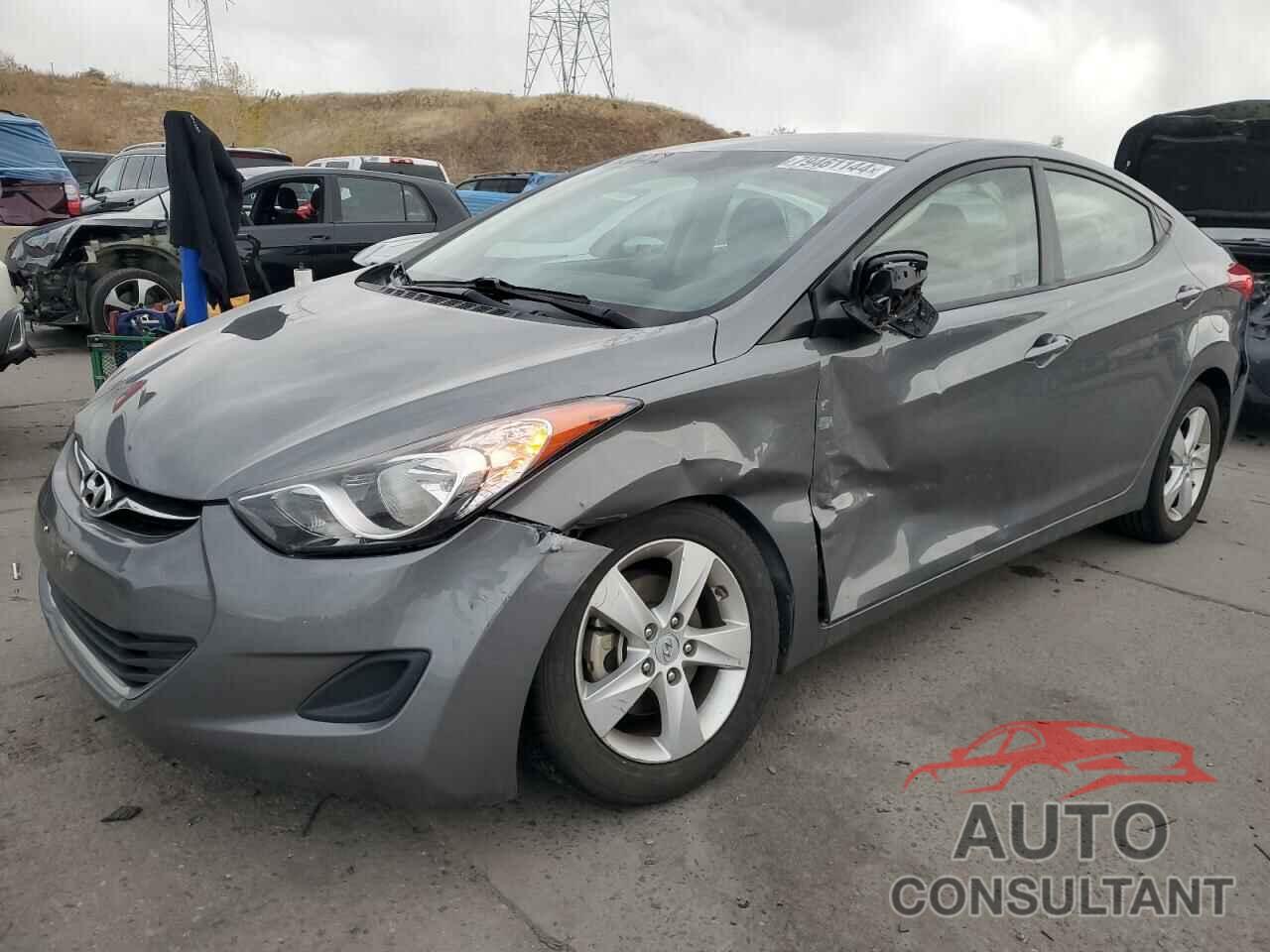 HYUNDAI ELANTRA 2013 - 5NPDH4AE8DH247643