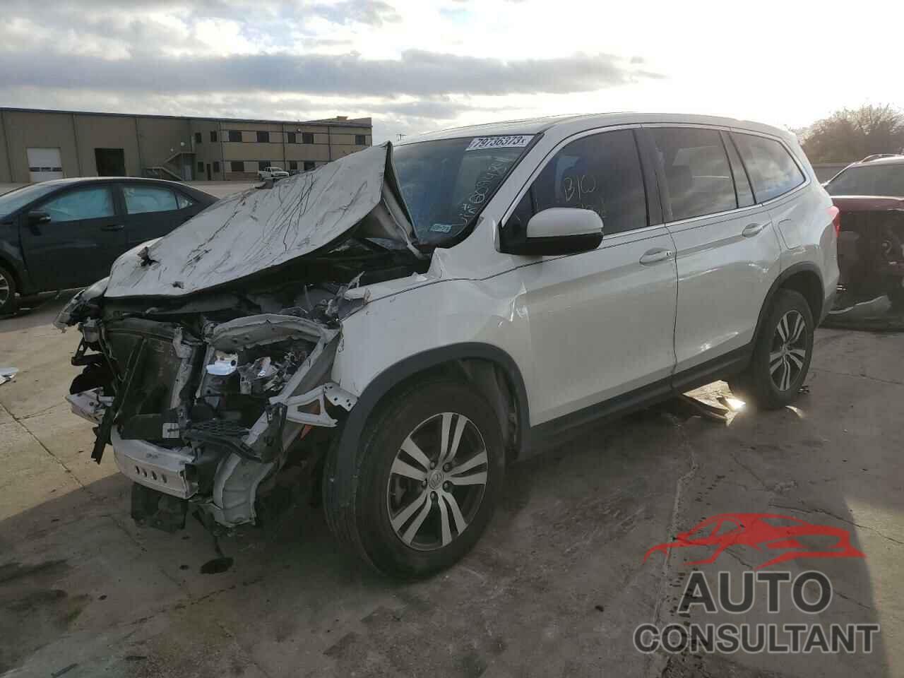 HONDA PILOT 2018 - 5FNYF5H51JB009484