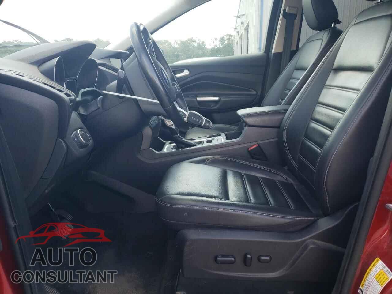 FORD ESCAPE 2019 - 1FMCU9HD5KUC23770