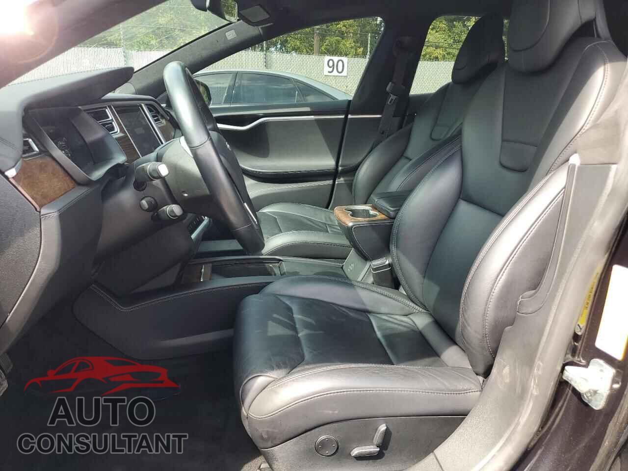 TESLA MODEL S 2017 - 5YJSA1E28HF212115