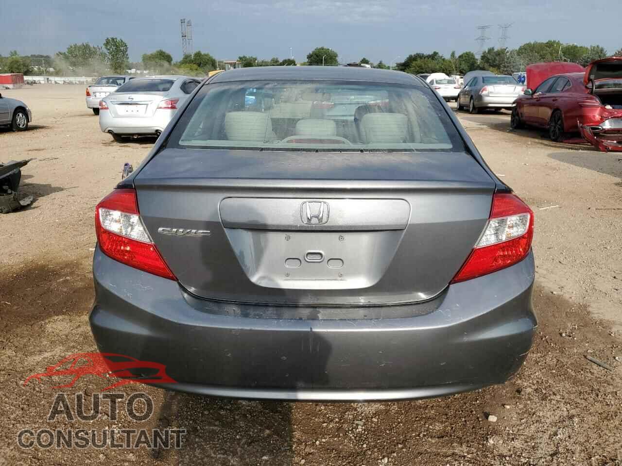 HONDA CIVIC 2012 - 2HGFB2F53CH528118