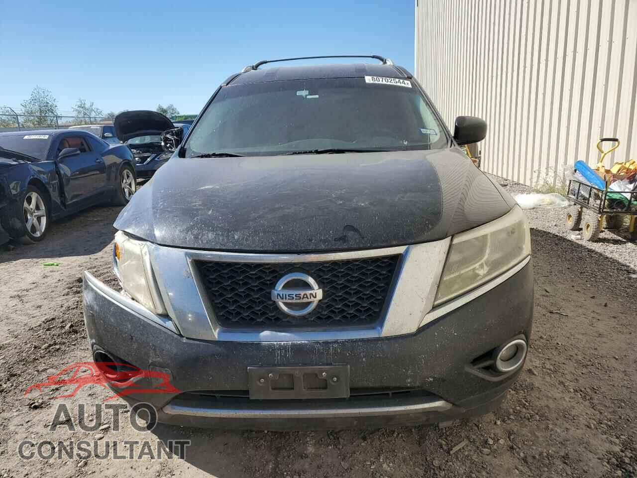 NISSAN PATHFINDER 2013 - 5N1AR2MN3DC665390