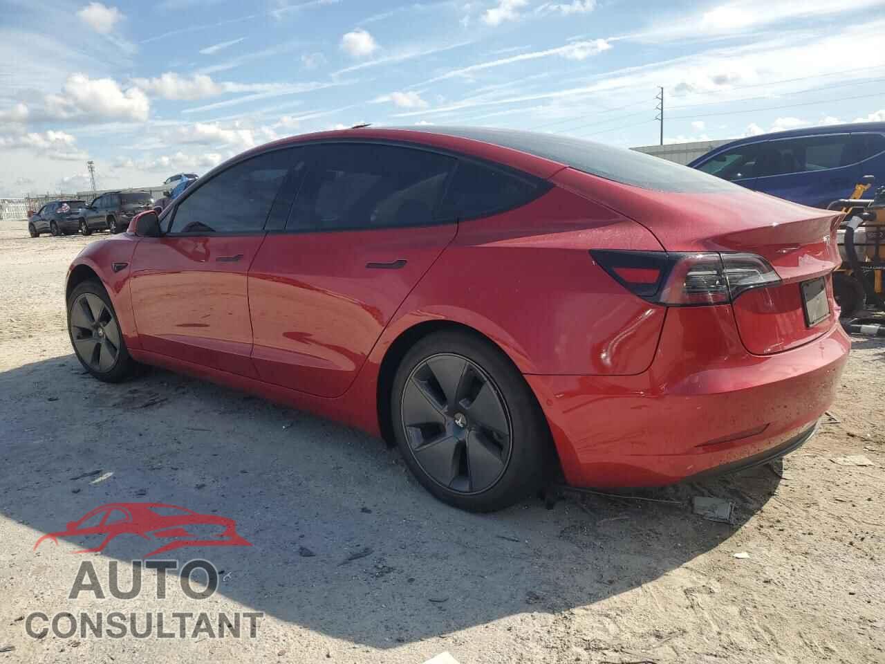 TESLA MODEL 3 2021 - 5YJ3E1EA8MF908452