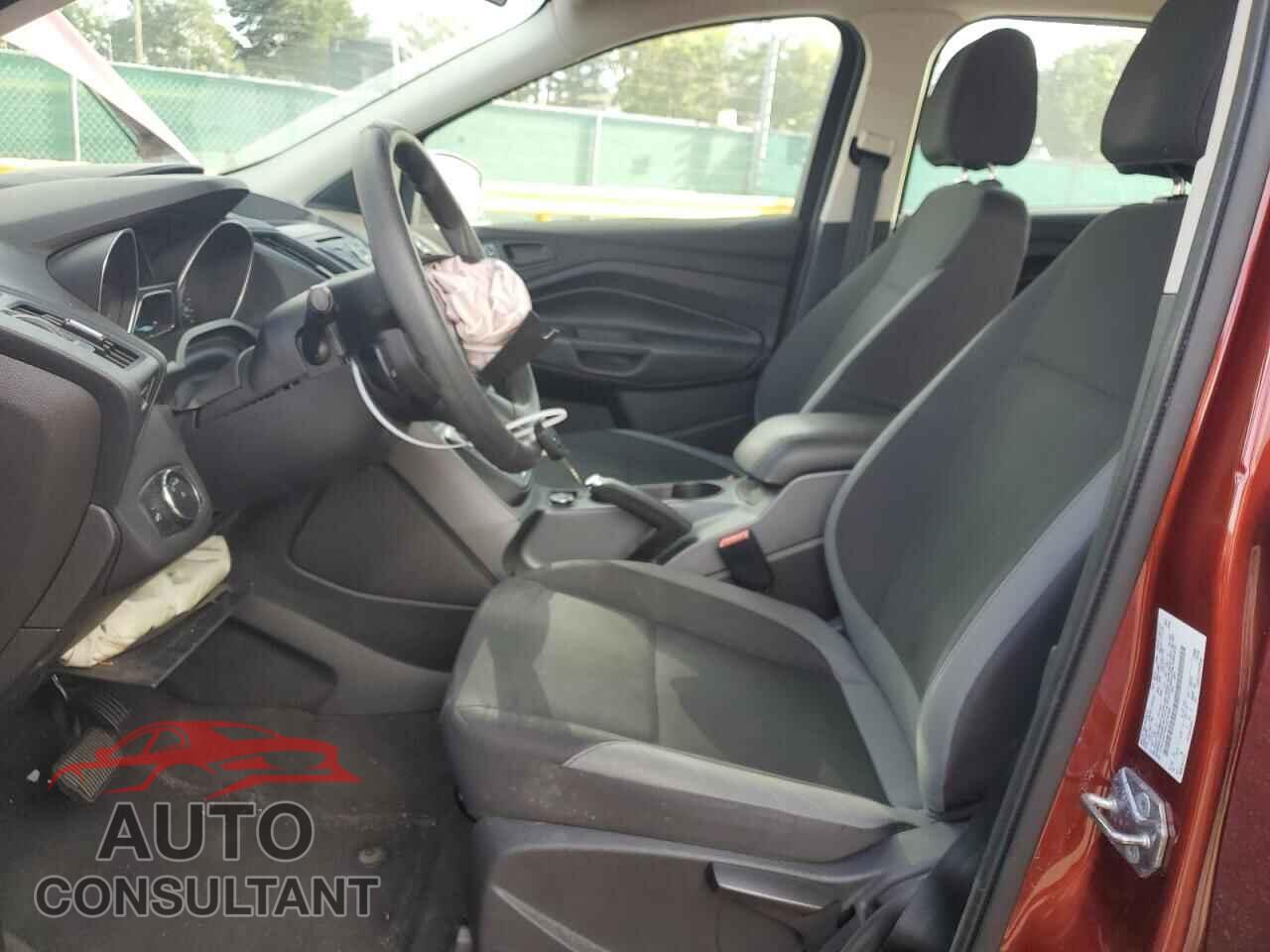 FORD ESCAPE 2014 - 1FMCU0F70EUE35568
