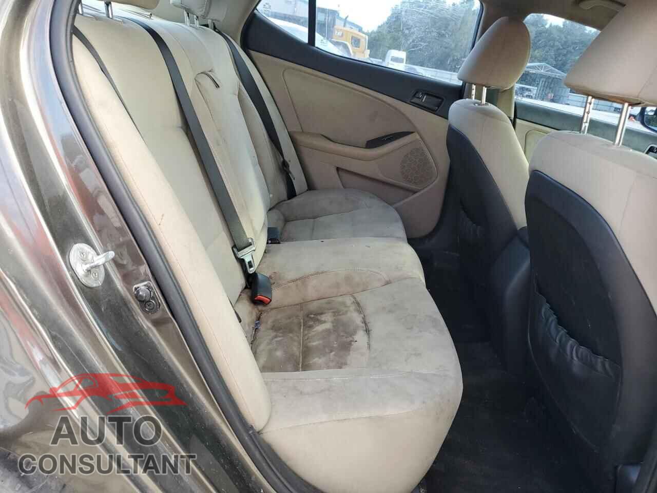 KIA OPTIMA 2013 - 5XXGM4A72DG177885