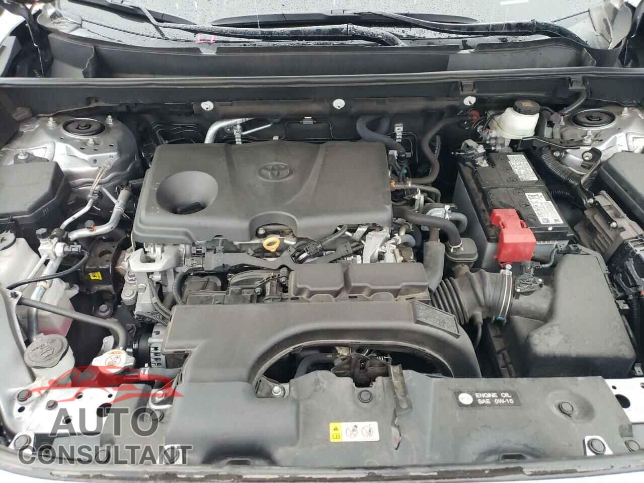 TOYOTA RAV4 2021 - 2T3W1RFV2MC142920