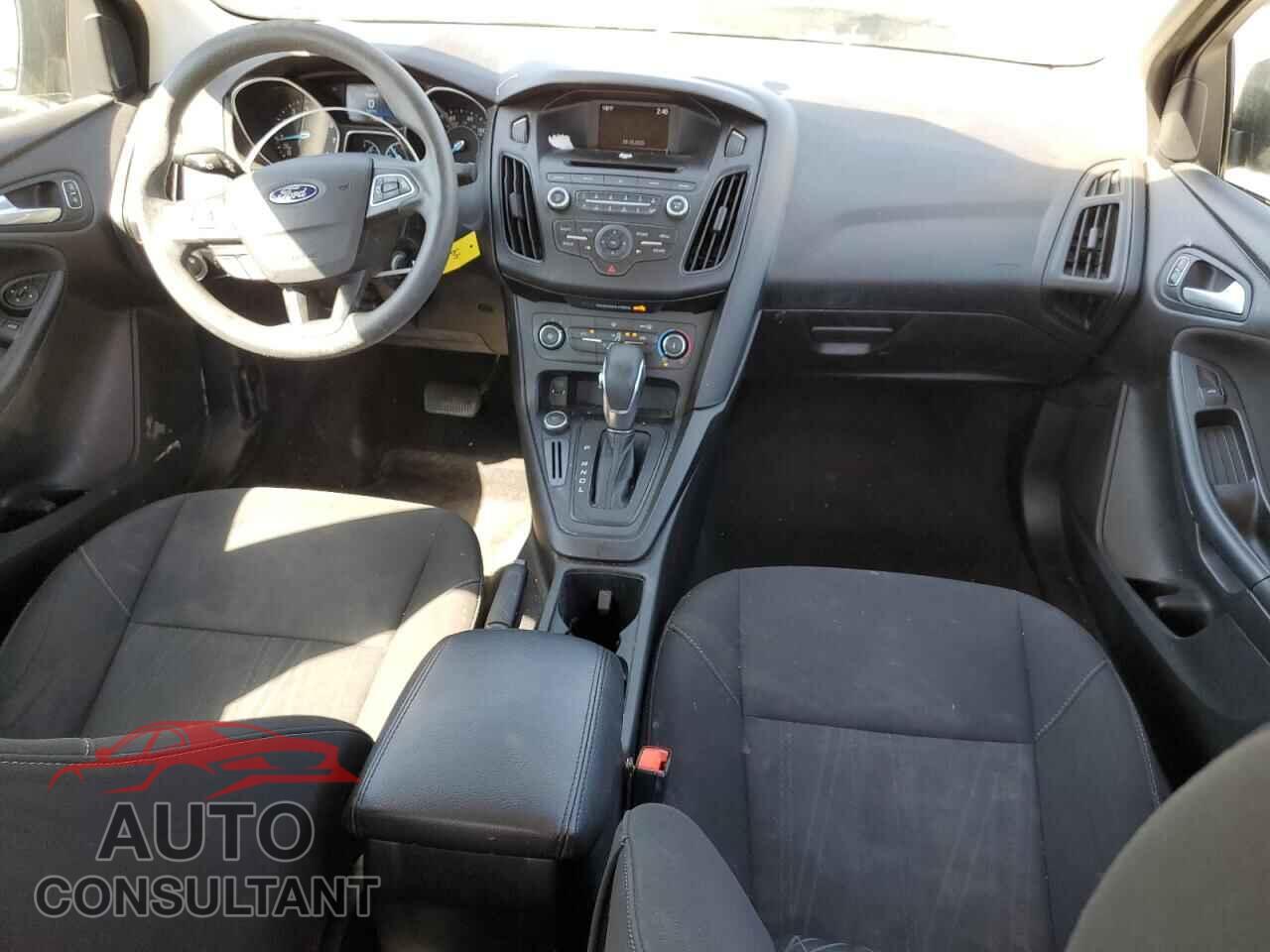 FORD FOCUS 2017 - 1FADP3F21HL206578