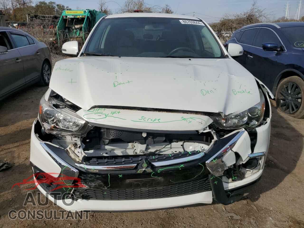 MITSUBISHI OUTLANDER 2019 - JA4AR3AU1KU028652