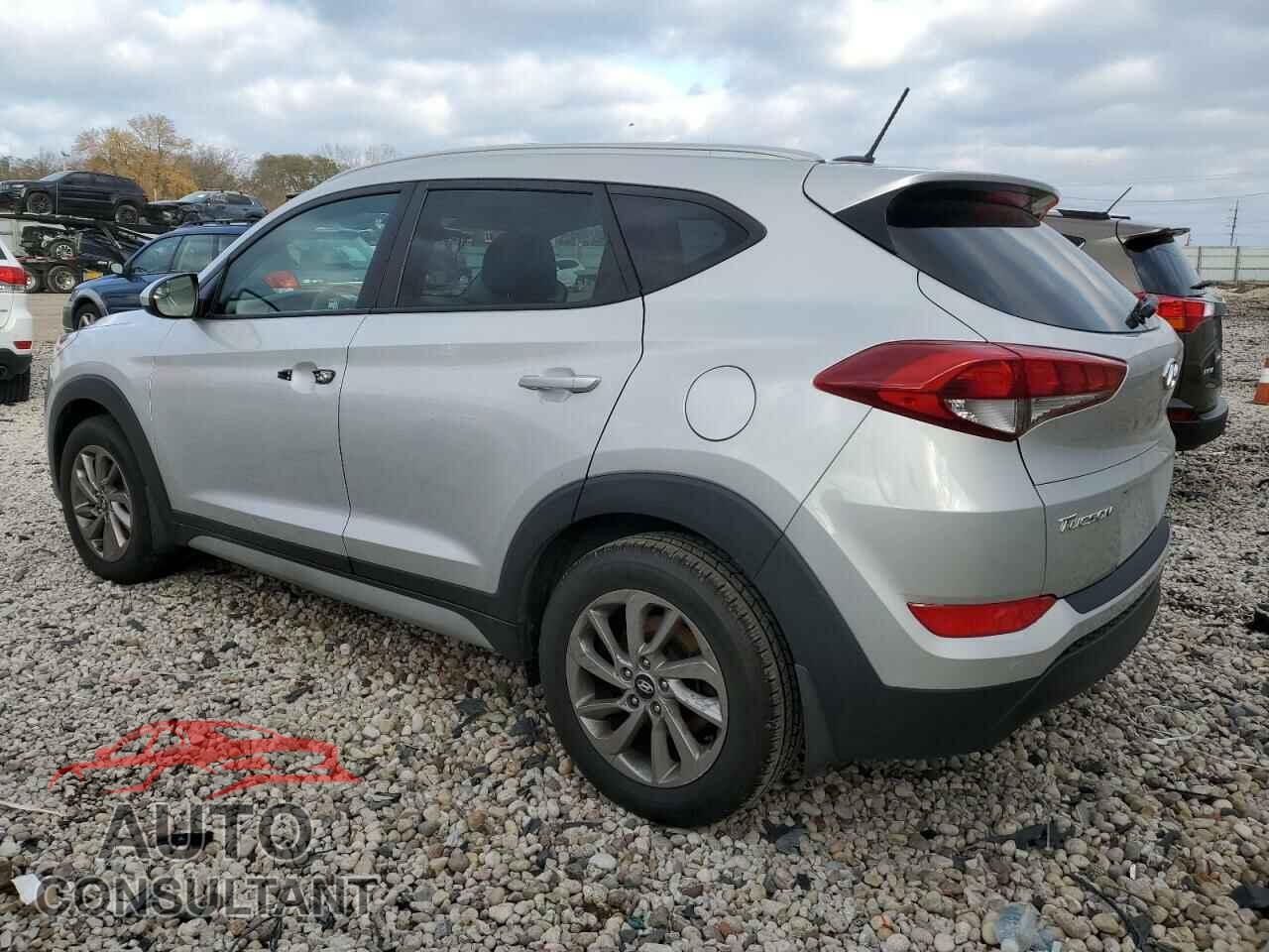HYUNDAI TUCSON 2017 - KM8J3CA45HU558330