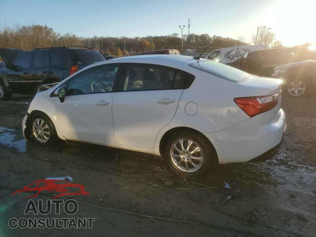 KIA RIO 2015 - KNADM4A38F6527664