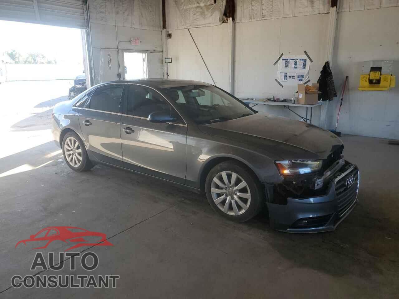 AUDI A4 2013 - WAUDFAFL0DN026191