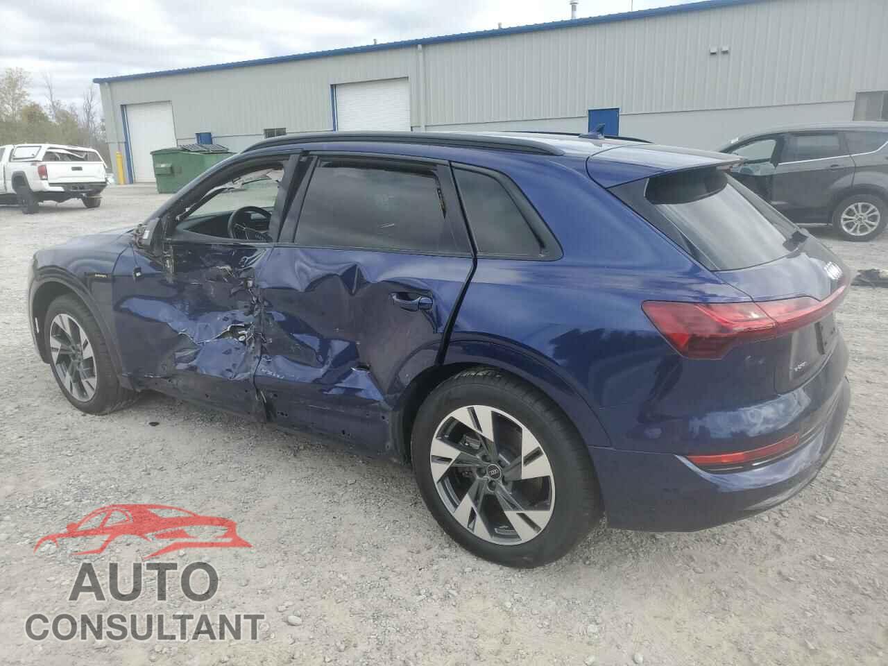AUDI E-TRON 2021 - WA1AAAGE2MB017640