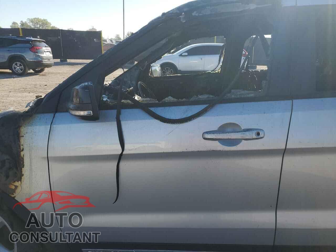 FORD EXPLORER 2016 - 1FM5K8D88GGA79977