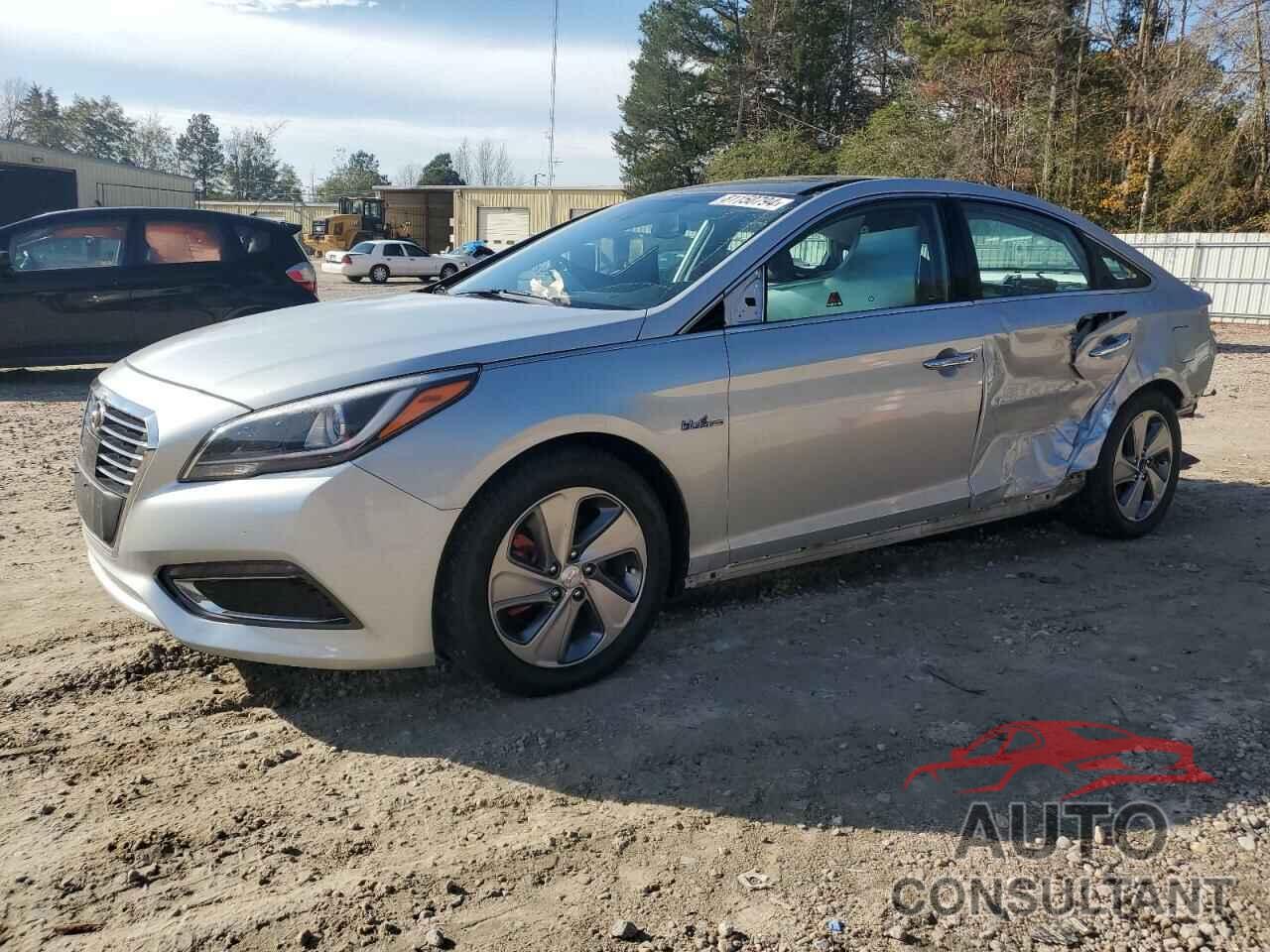 HYUNDAI SONATA 2017 - KMHE34L19HA055153