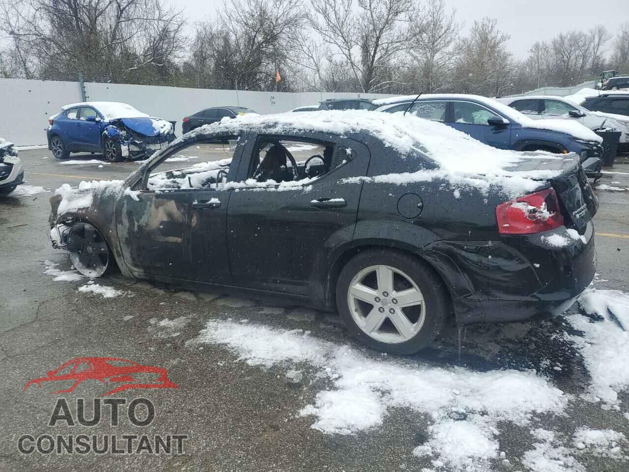 DODGE AVENGER 2013 - 1C3CDZAB5DN648680