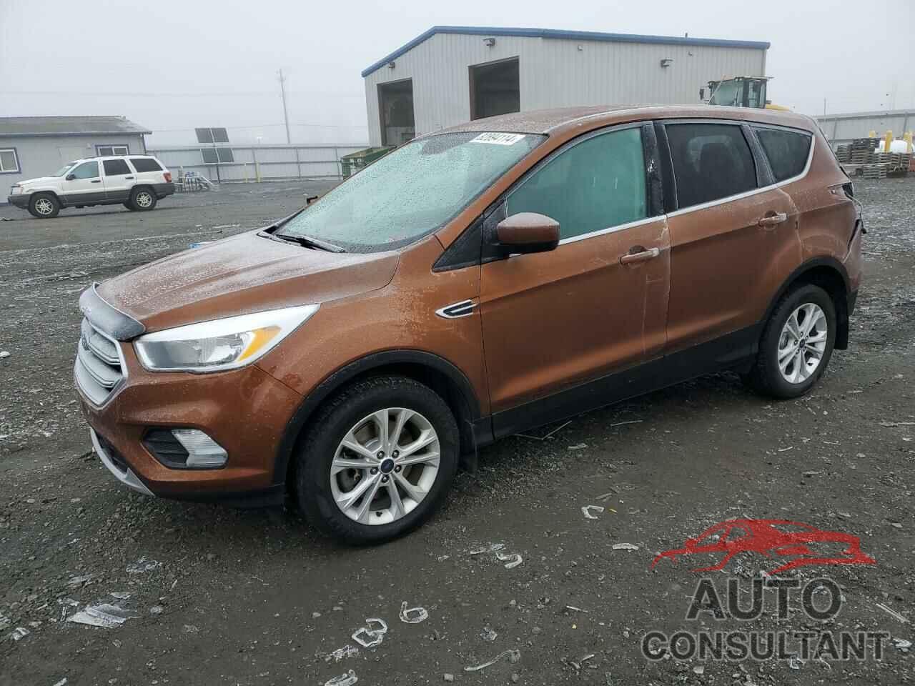 FORD ESCAPE 2017 - 1FMCU9GD6HUB70085