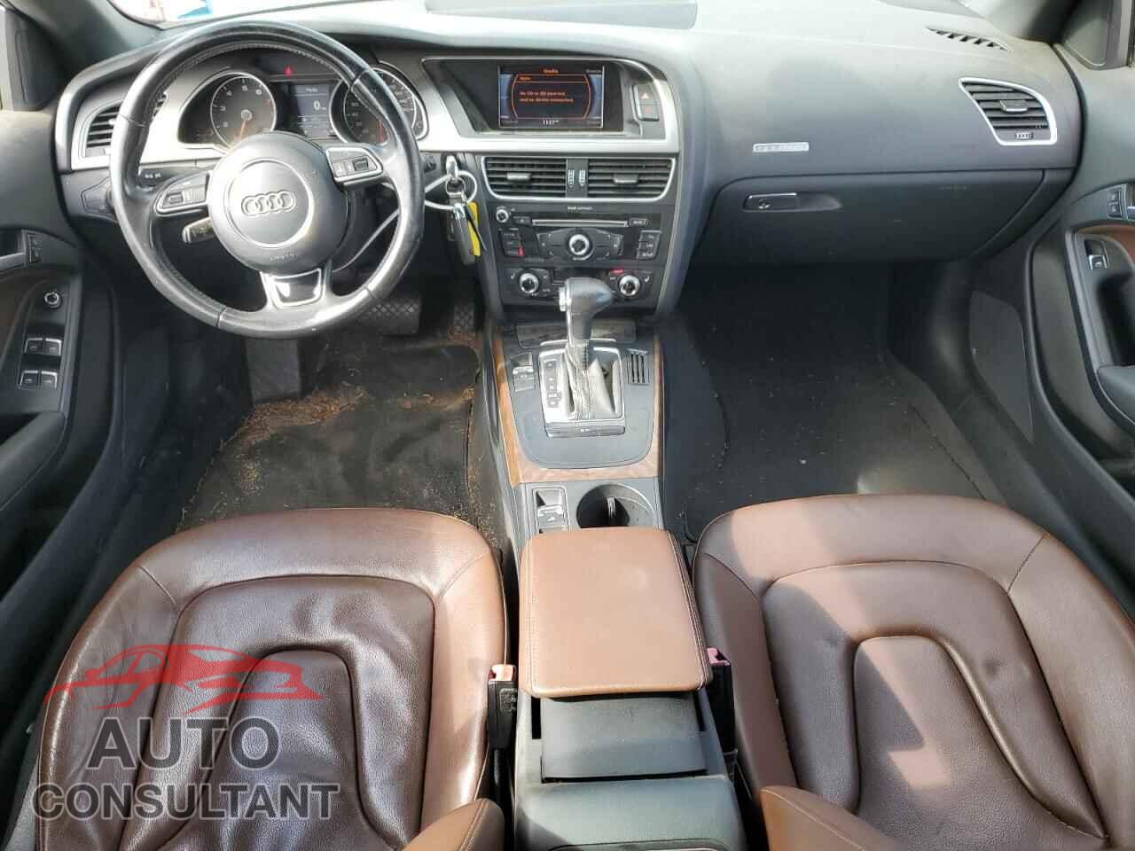 AUDI A5 2013 - WAUCFAFH6DN017633