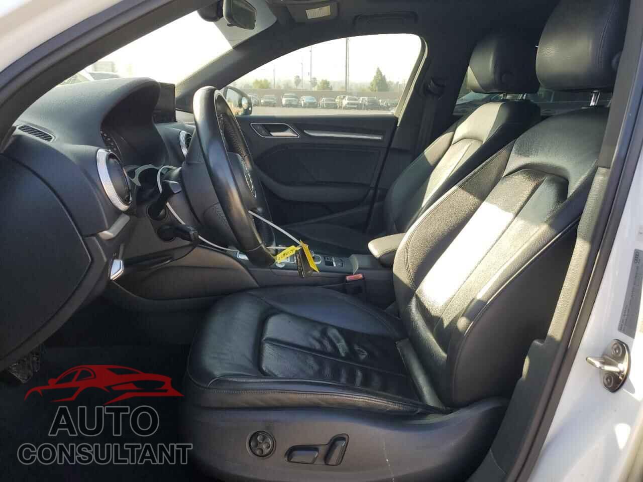 AUDI A3 2017 - WAUAUGFF1H1029068