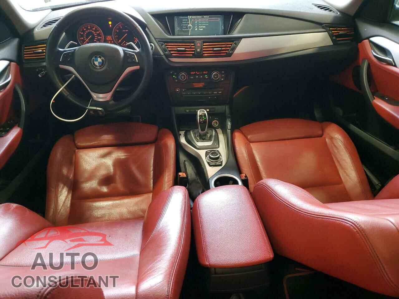 BMW X1 2013 - WBAVM1C59DVW45257