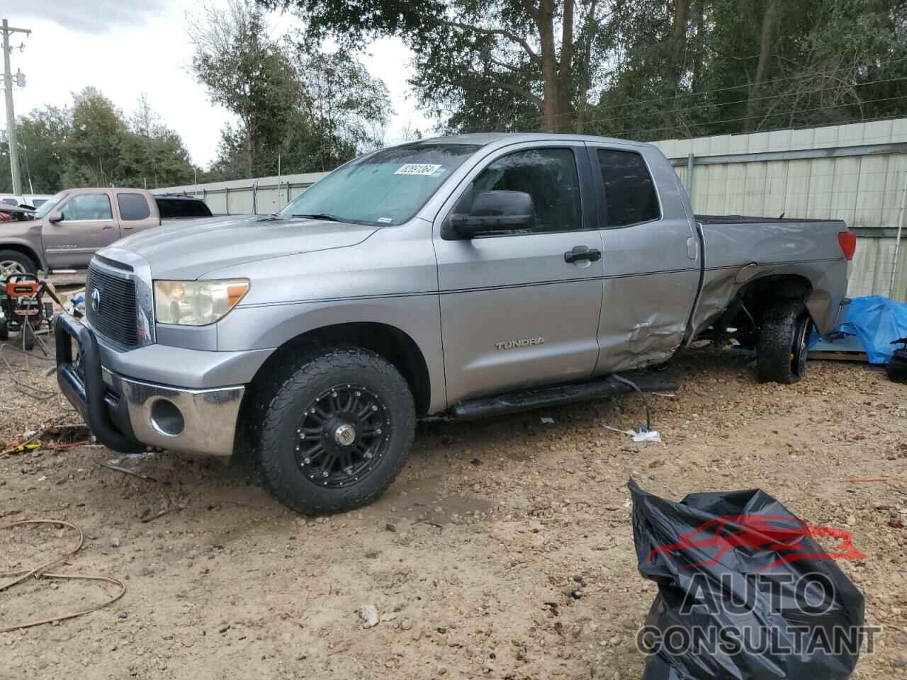 TOYOTA TUNDRA 2011 - 5TFRU5F16BX025858