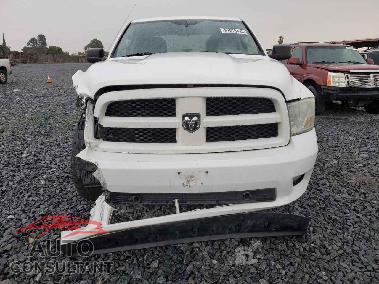 DODGE RAM 1500 2012 - 1C6RD7KT7CS242845