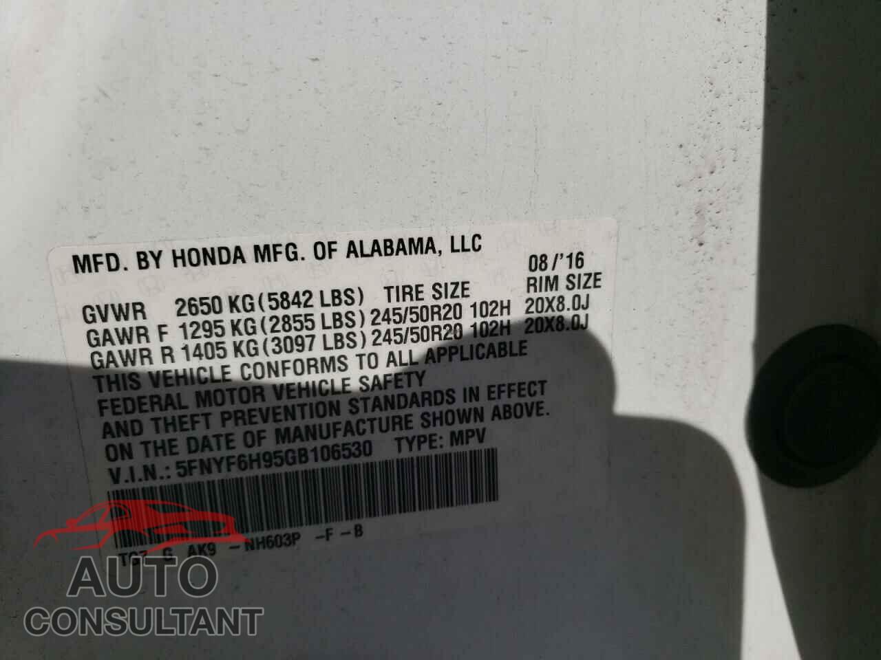 HONDA PILOT 2016 - 5FNYF6H95GB106530