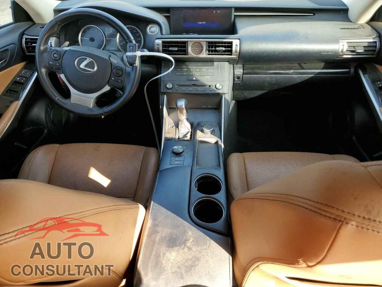LEXUS IS 2015 - JTHBF1D20F5046754