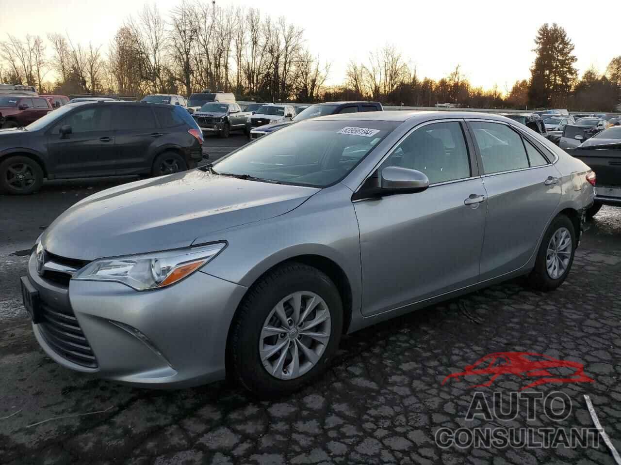 TOYOTA CAMRY 2016 - 4T4BF1FK8GR519257