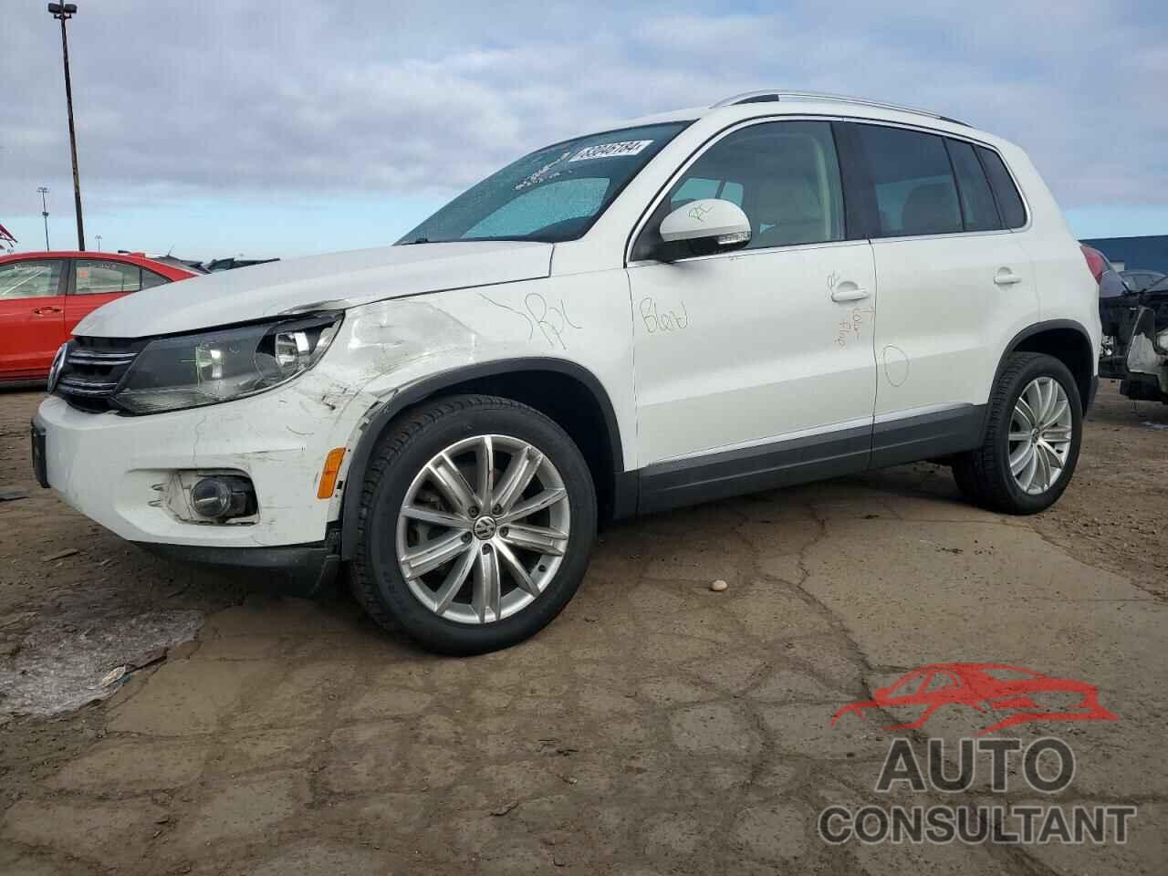 VOLKSWAGEN TIGUAN 2015 - WVGAV7AX2FW597776