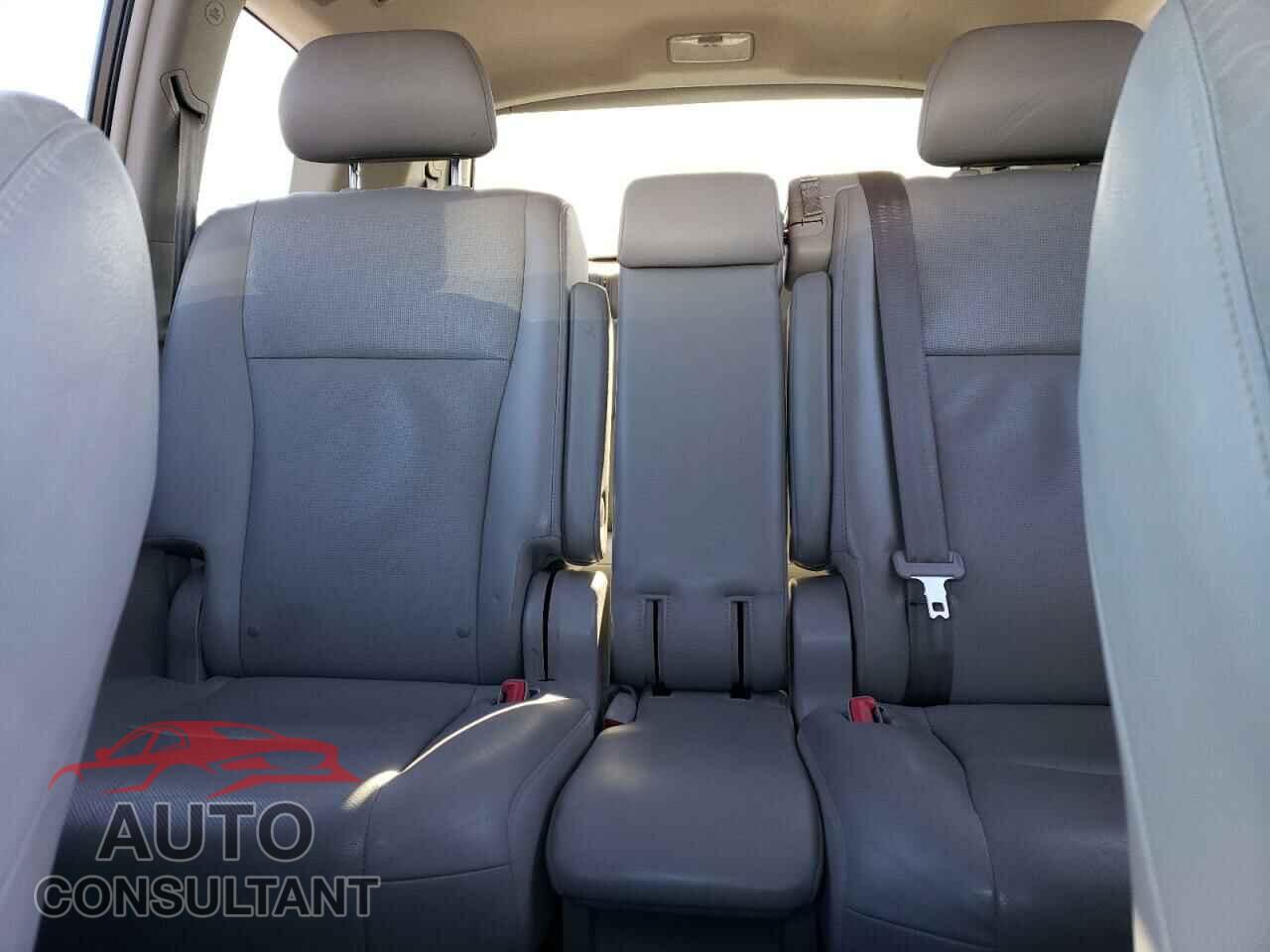 TOYOTA HIGHLANDER 2013 - JTEDC3EH9D2012579
