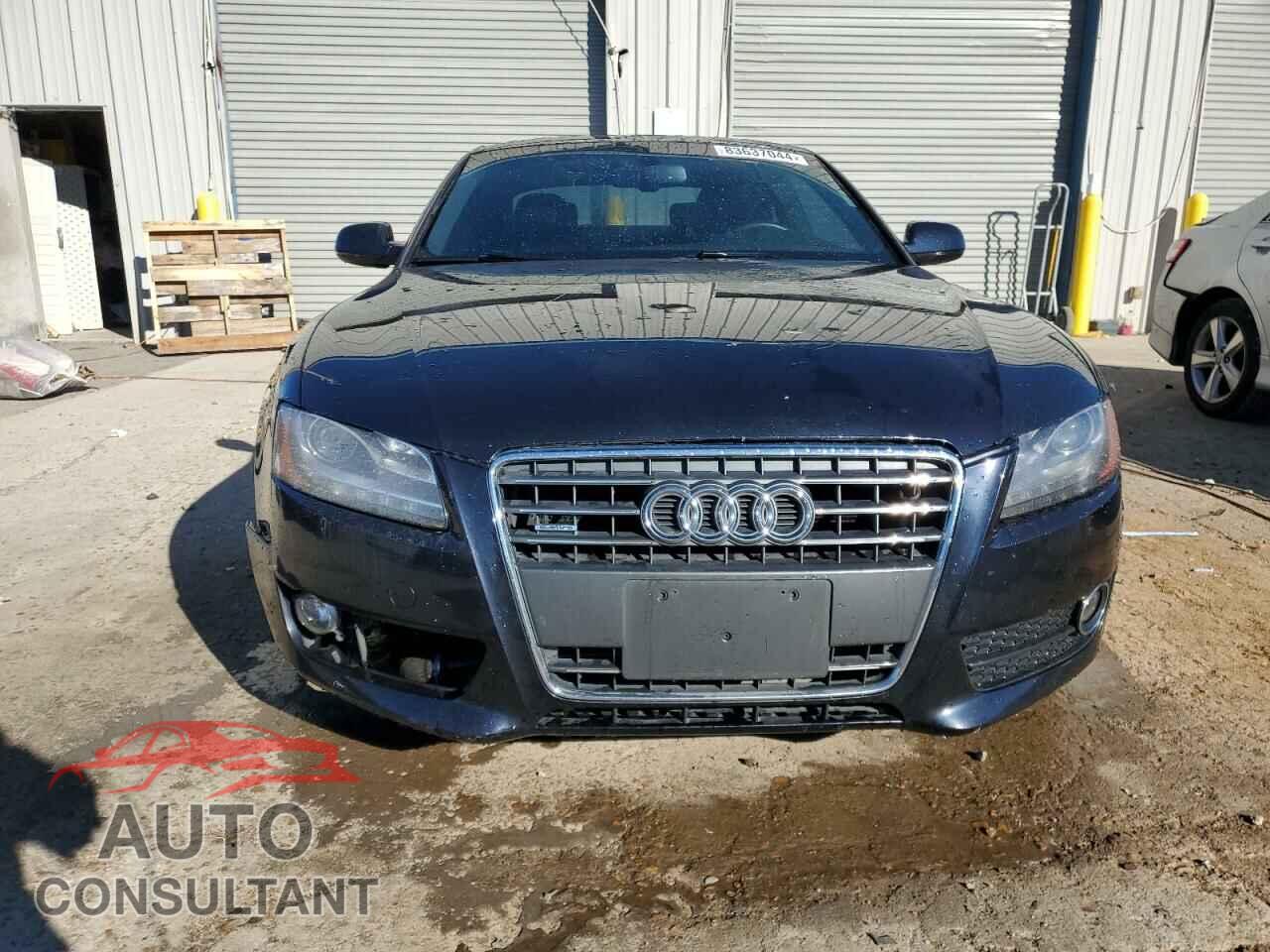 AUDI A5 2012 - WAUVFAFR1CA005056