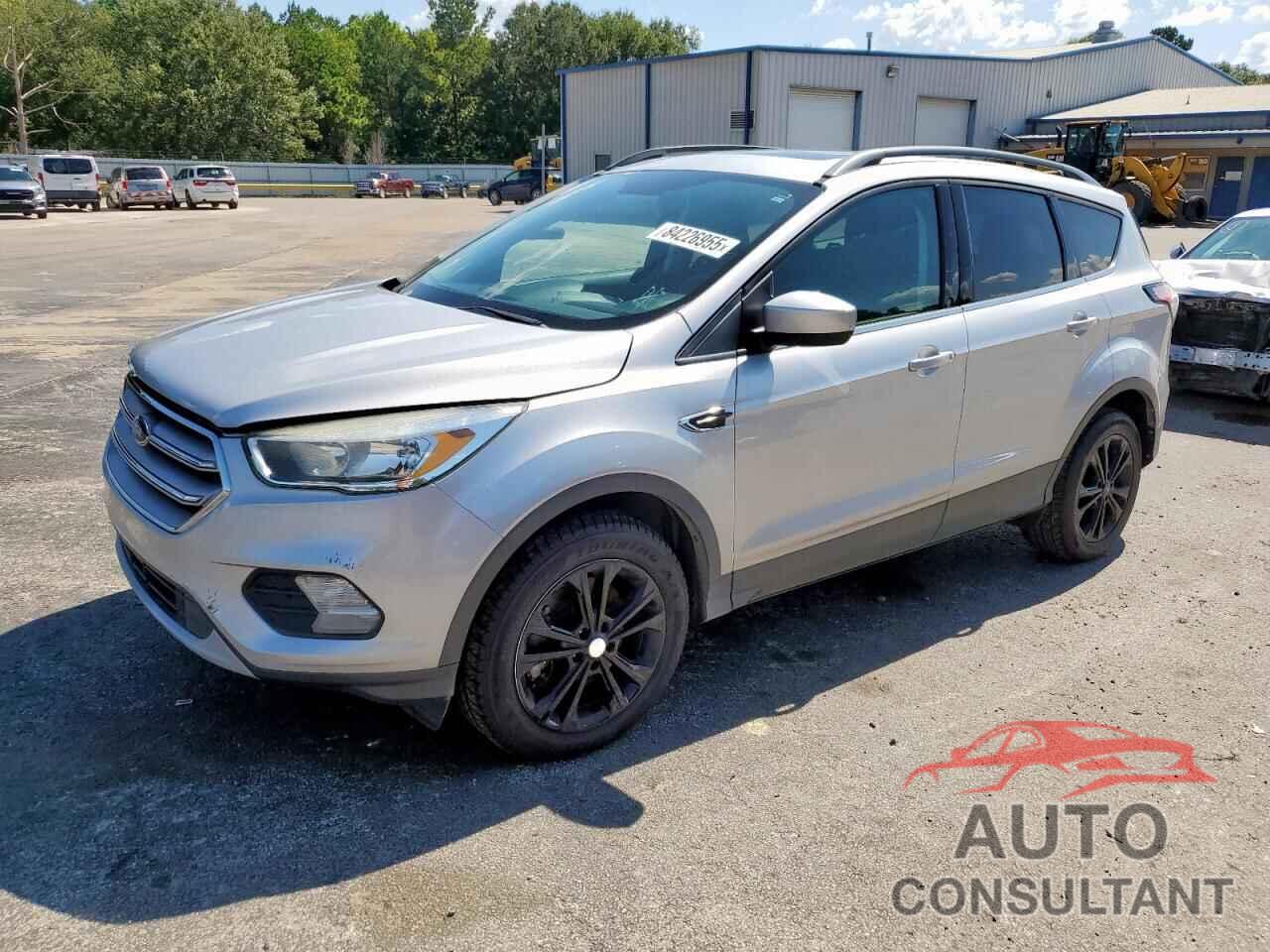 FORD ESCAPE 2018 - 1FMCU9GD0JUA12461