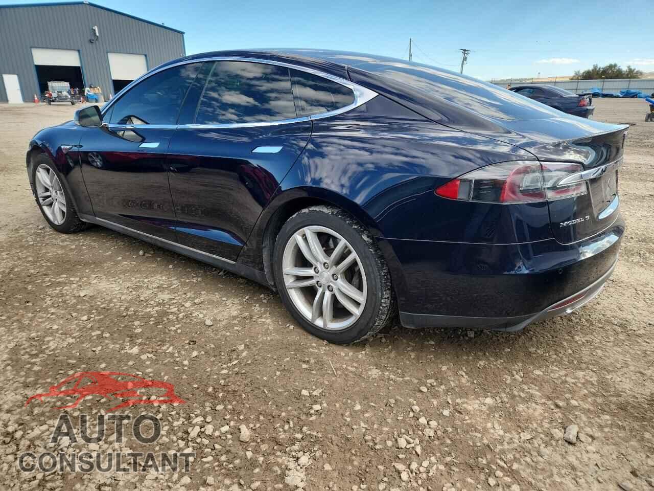 TESLA MODEL S 2014 - 5YJSA1H10EFP45221