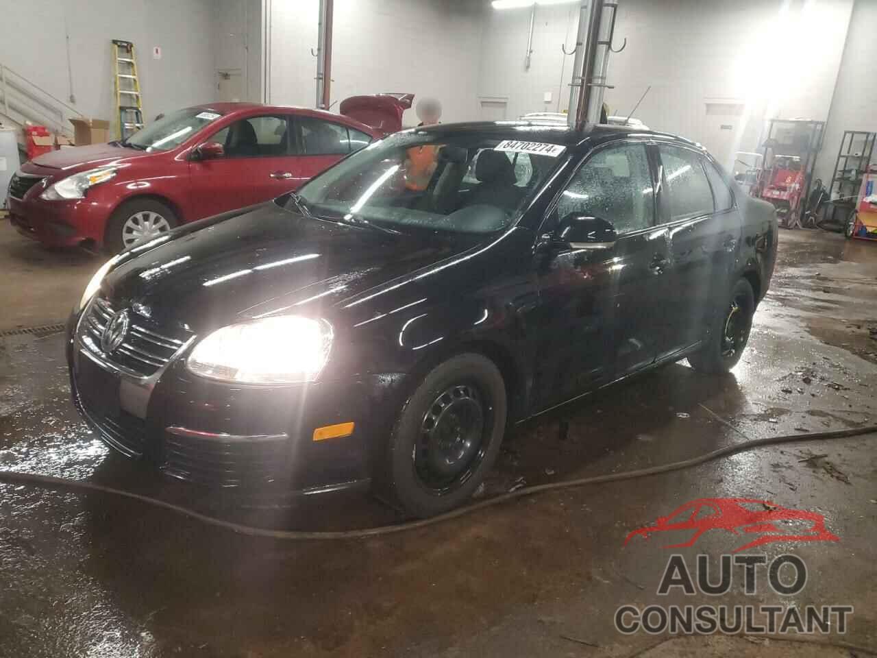 VOLKSWAGEN JETTA 2010 - 3VWJZ7AJ4AM077931