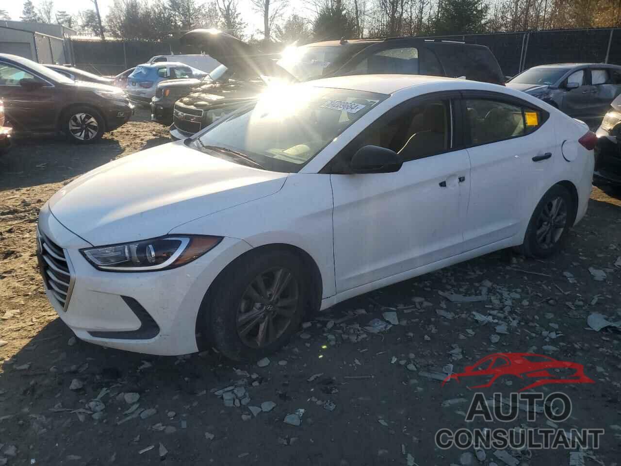 HYUNDAI ELANTRA 2018 - 5NPD84LF1JH397708