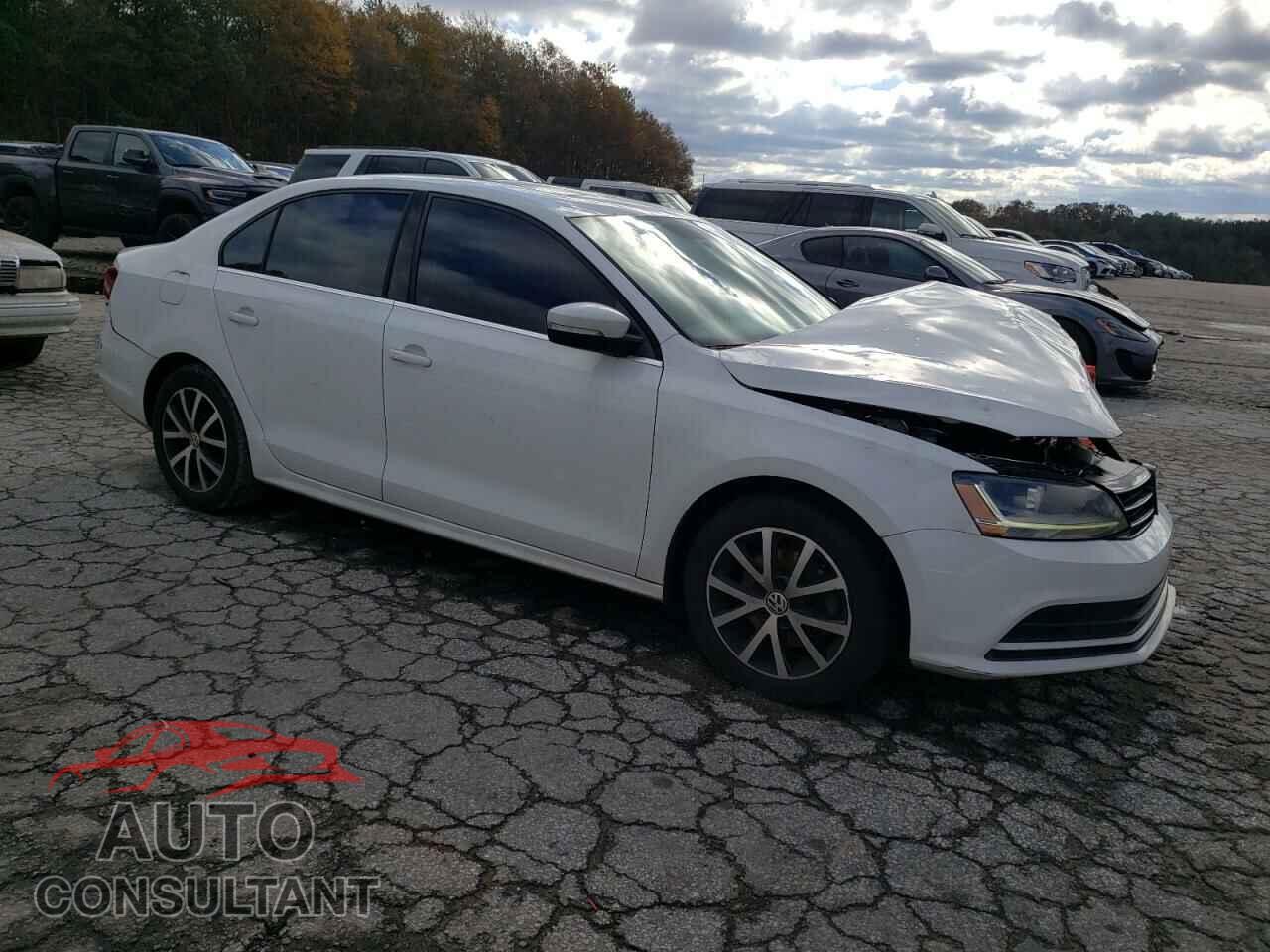 VOLKSWAGEN JETTA 2017 - 3VWDB7AJ3HM270678